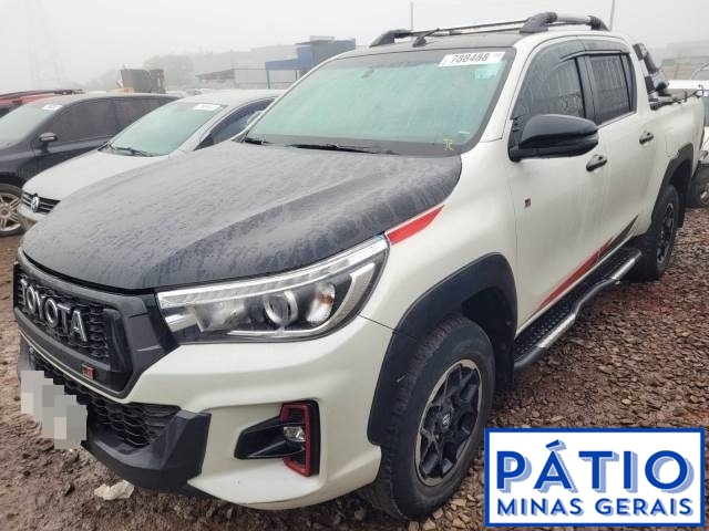 HILUX CD GR-S 2.8 D-4D TURBO