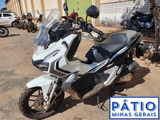 ADV 150 ABS V-MATIC